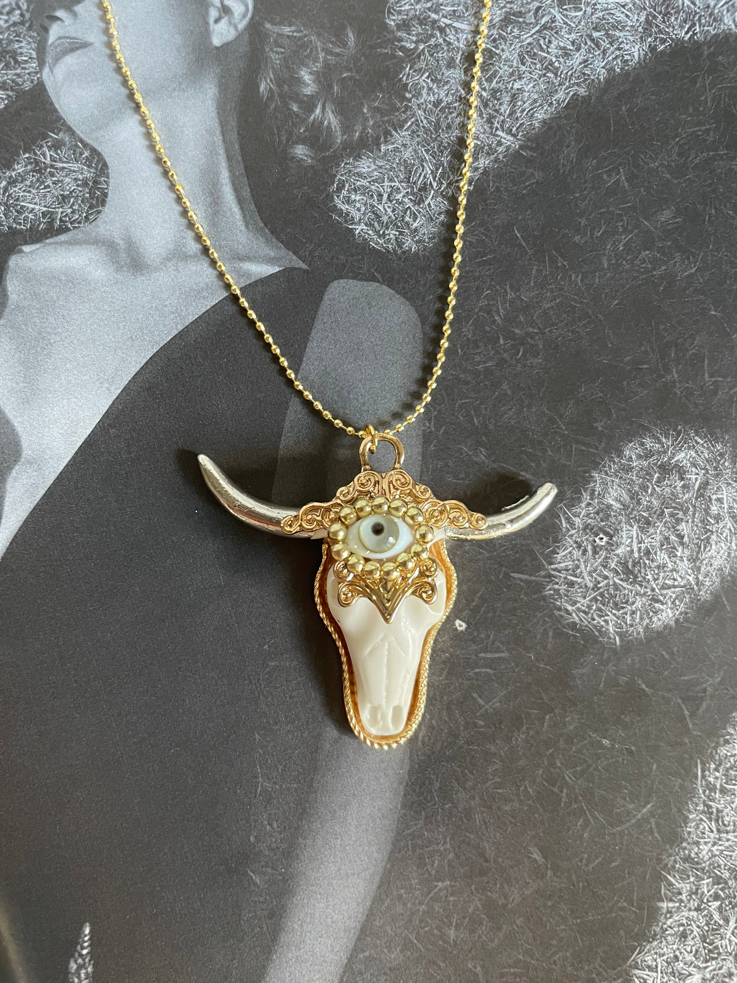Cadena ojo - toro