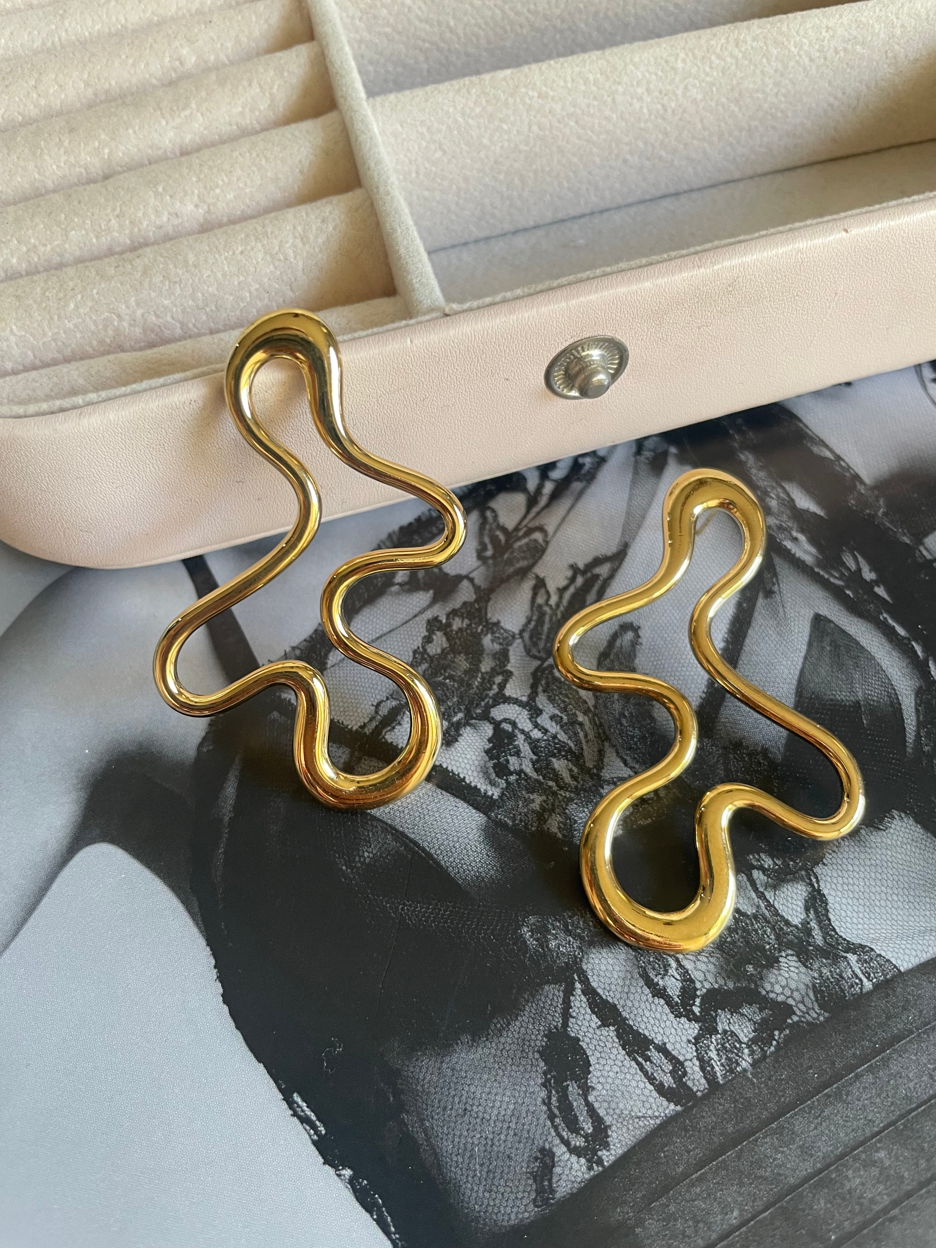 Aretes agua