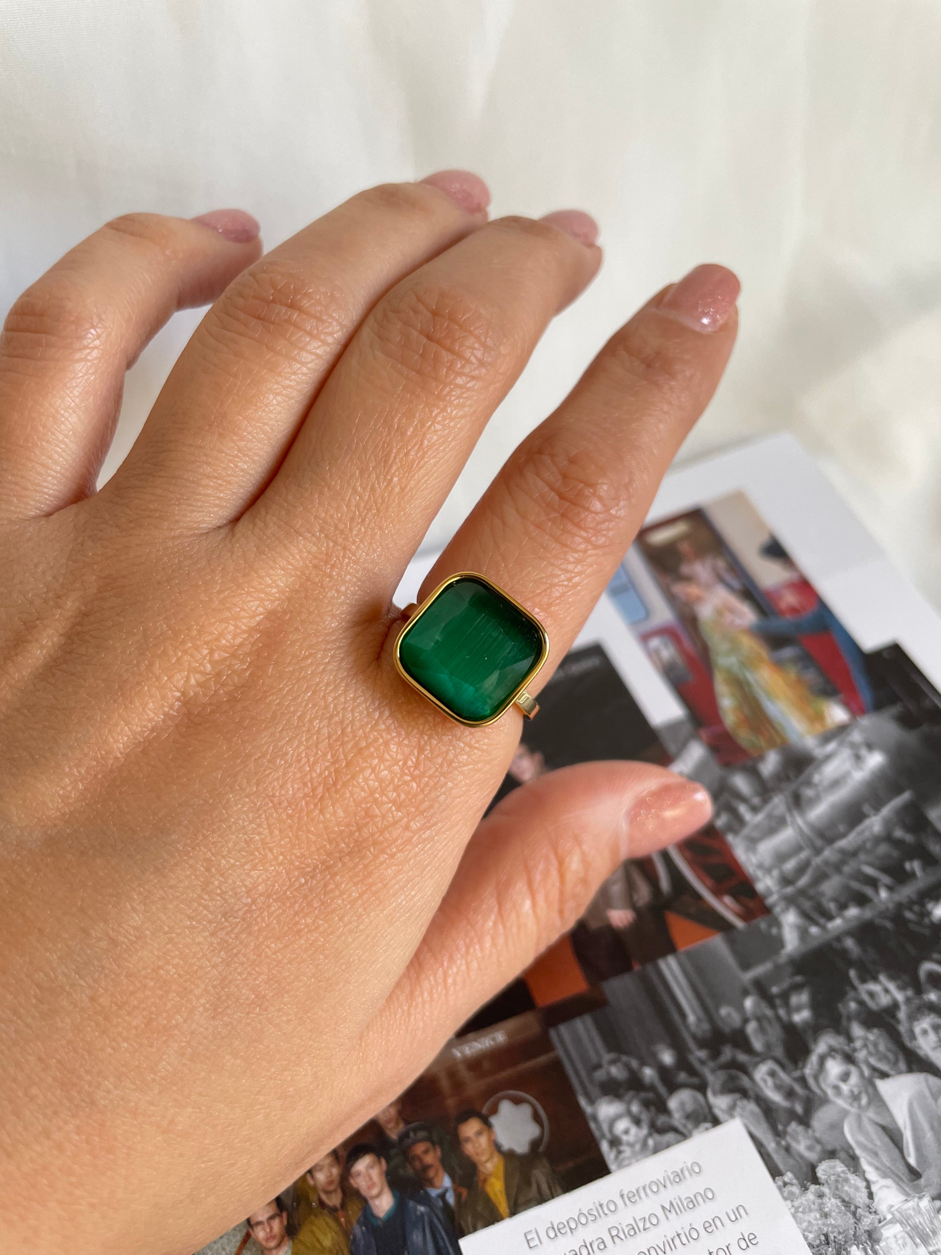 Anillo piedra  verde