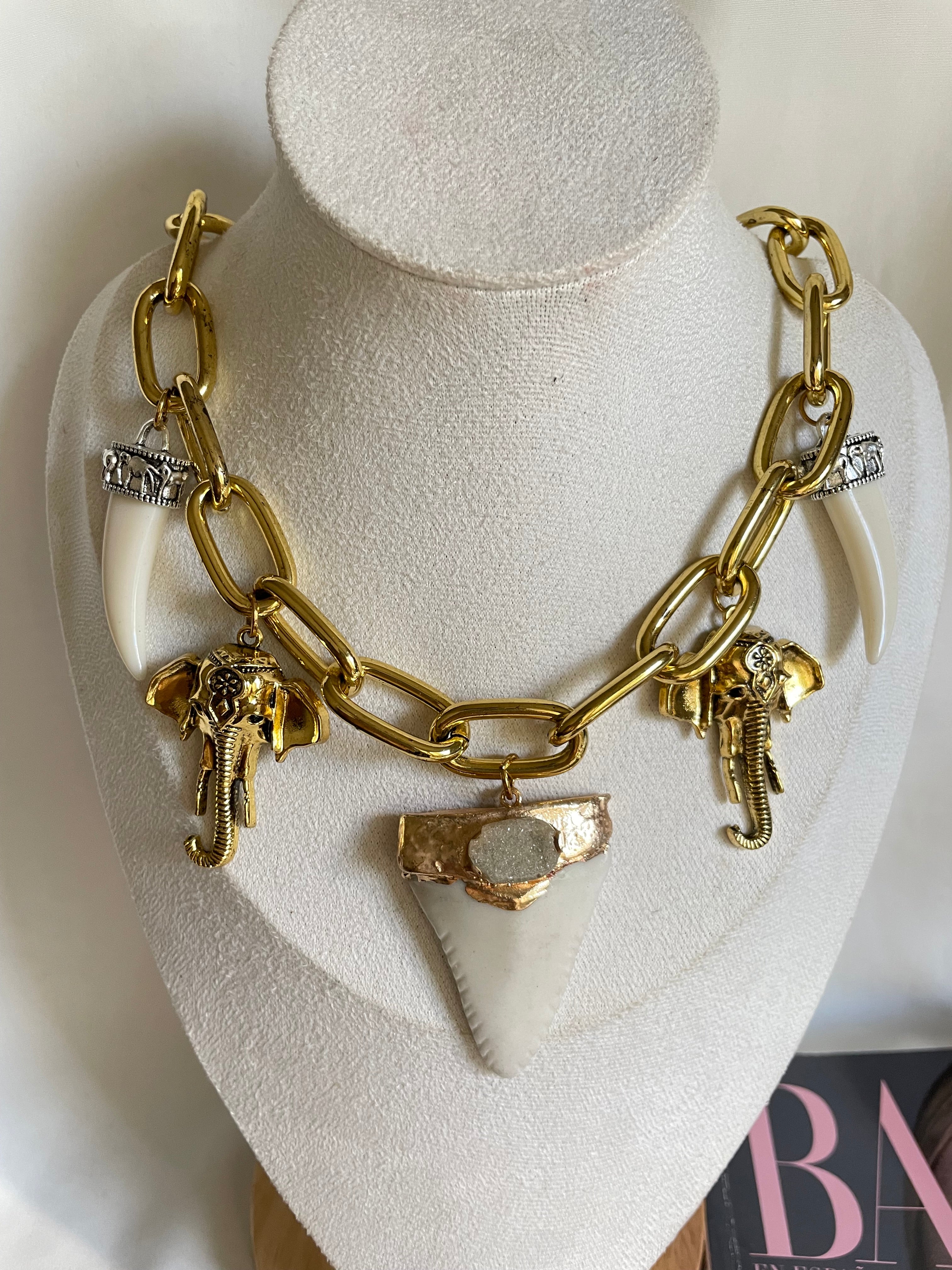 Collar diente de León