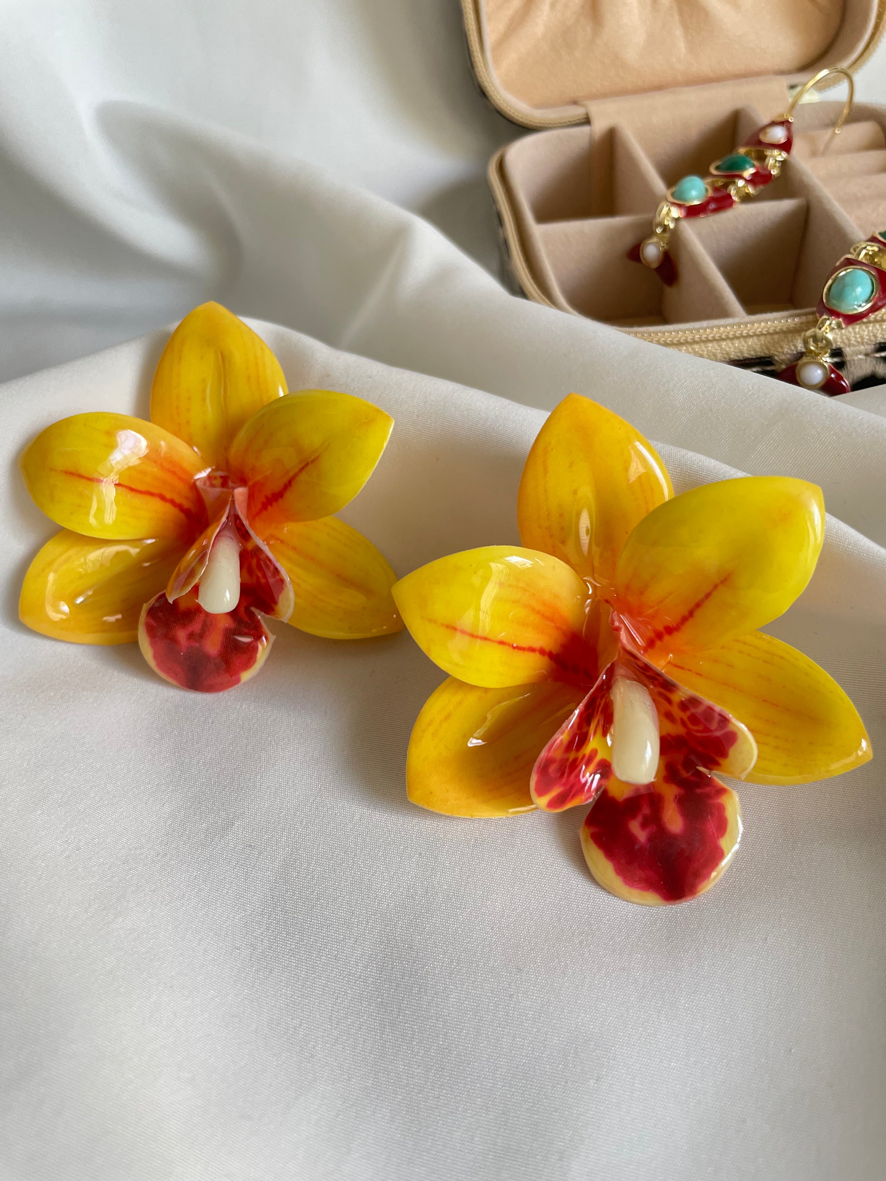 Aretes flor Hawaii