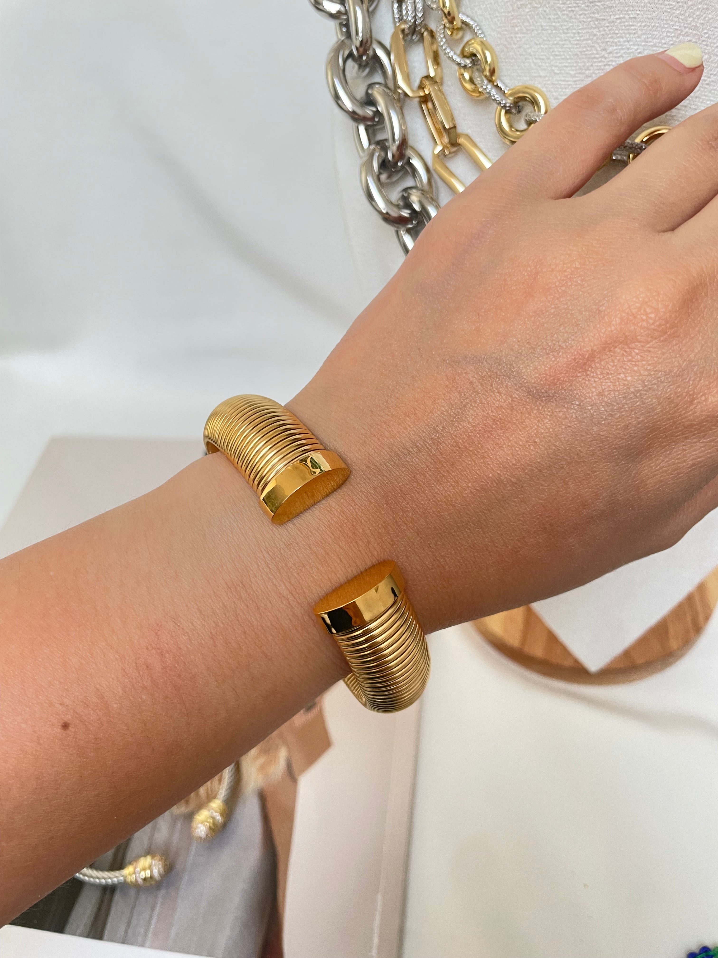 Brazalete resorte